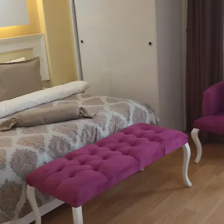 Sanli Hotel 2*