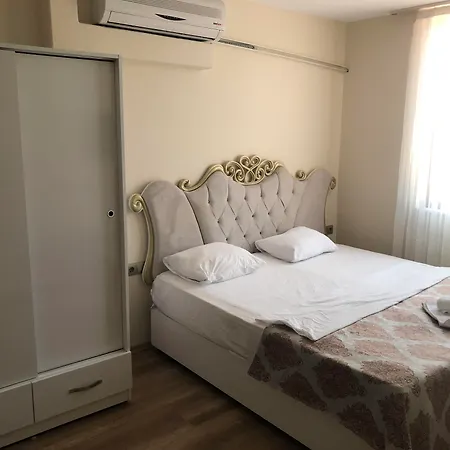 Sanli Hammam & ホテル 2*