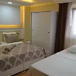 Sanli 호텔 트라존
