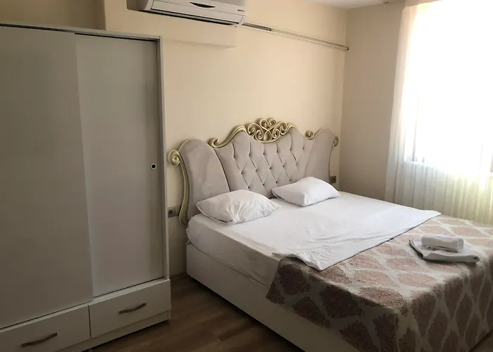 Sanli Hammam & Otel 2*